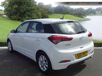 Used Hyundai i20 2017 for sale - 78548521: Photo