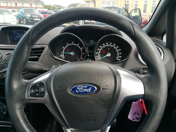 Used Ford Fiesta 2016 for sale - 76260093: Photo 9