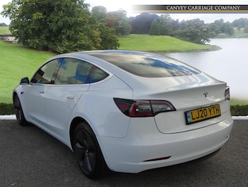 Used Tesla Model 3 2020 for sale - 76200958: Photo
