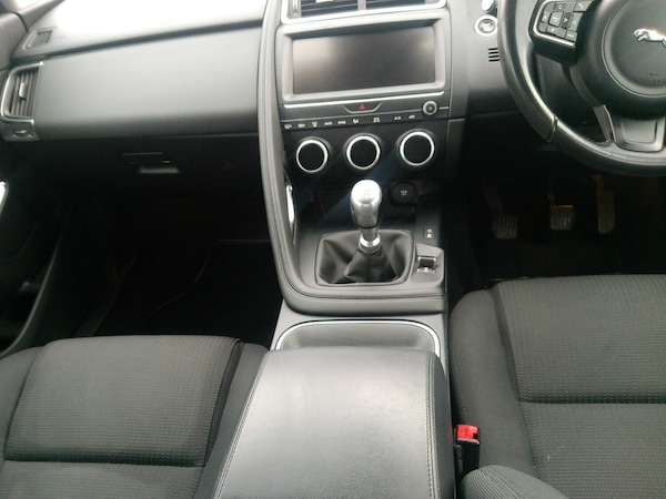 Used Jaguar E-Pace 2018 for sale - 76189717: Photo 10