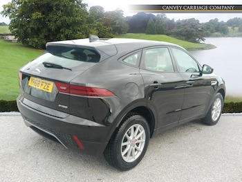 Used Jaguar E-Pace 2018 for sale - 76189717: Photo 3