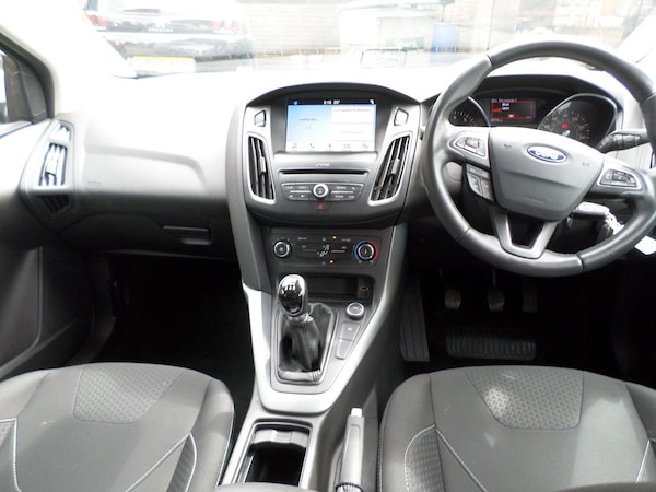 Used Ford Focus 2018 for sale - 75050898: Photo 9