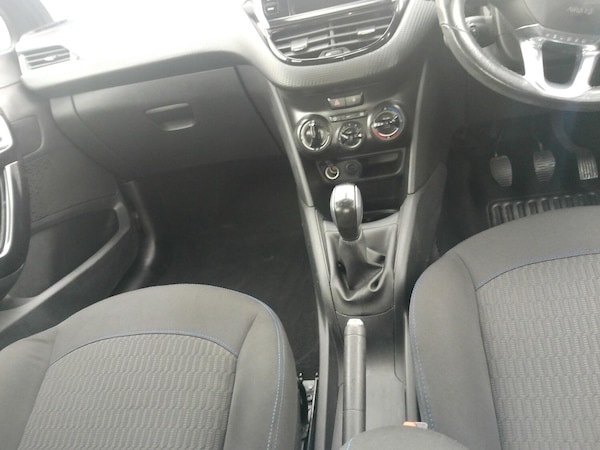 Used Peugeot 208 2018 for sale - 75949596: Photo 10