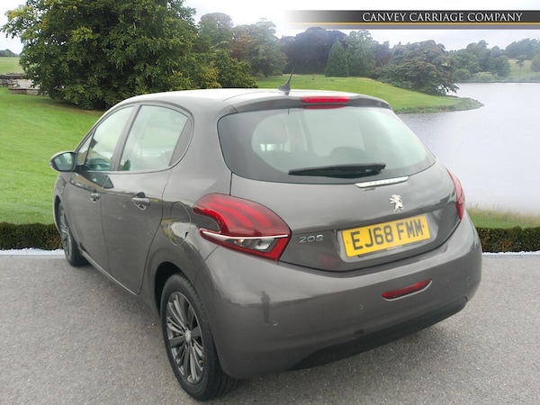 Used Peugeot 208 2018 for sale - 75949596: Photo 4