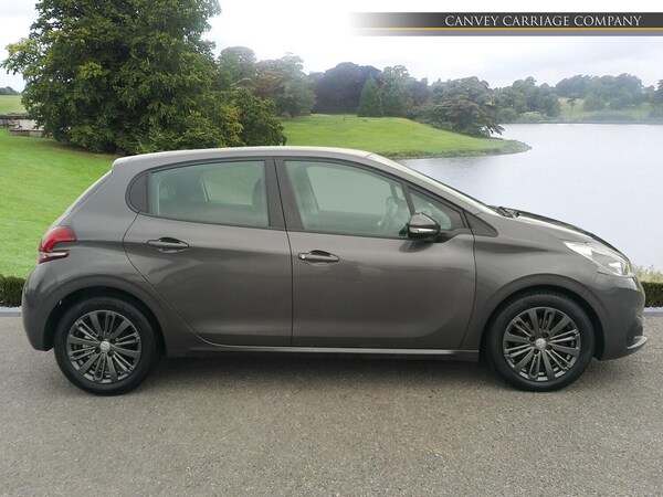 Used Peugeot 208 2018 for sale - 75949596: Photo 5