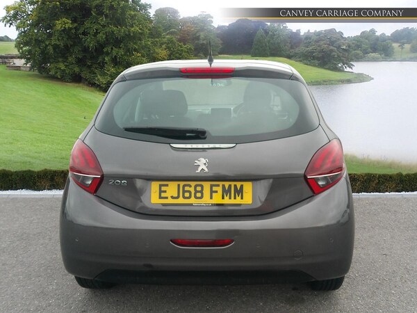 Used Peugeot 208 2018 for sale - 75949596: Photo 8