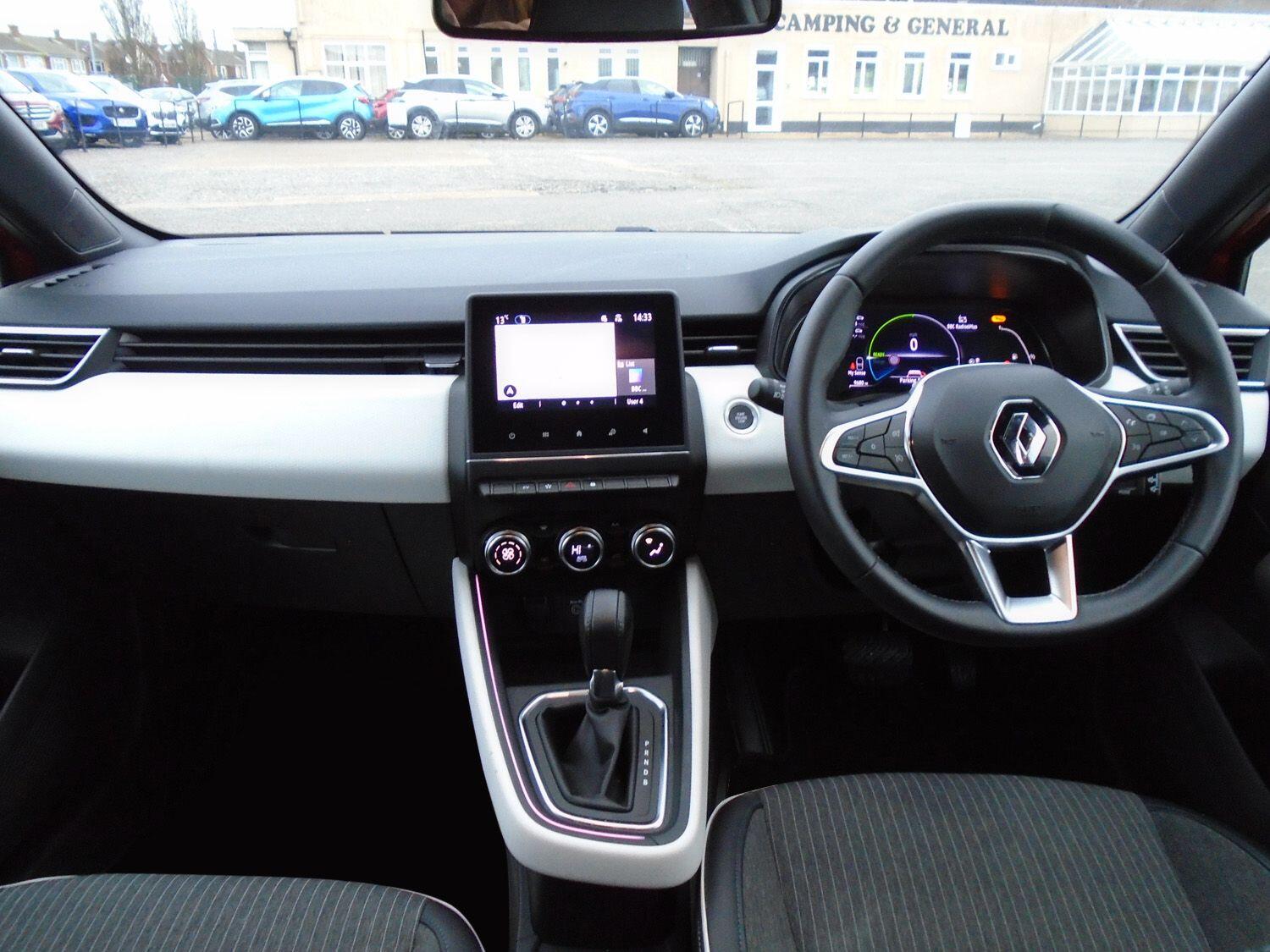 Used Renault Clio for sale - 77682946: Photo 12