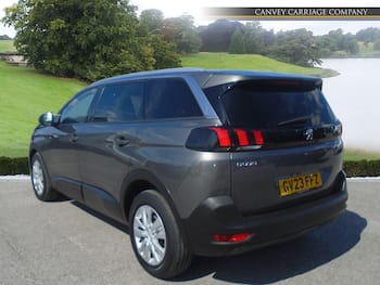 Used Peugeot 5008 2023 for sale - 79496336: Photo