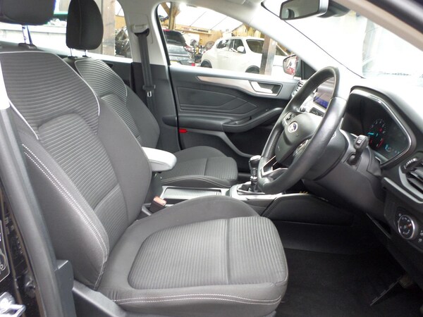 Used Ford Focus 2021 for sale - 75431420: Photo 11