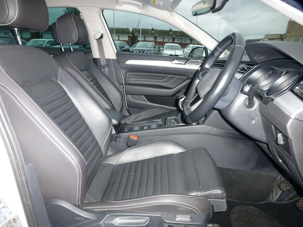 Used Volkswagen Passat 2020 for sale - 72936286: Photo 10