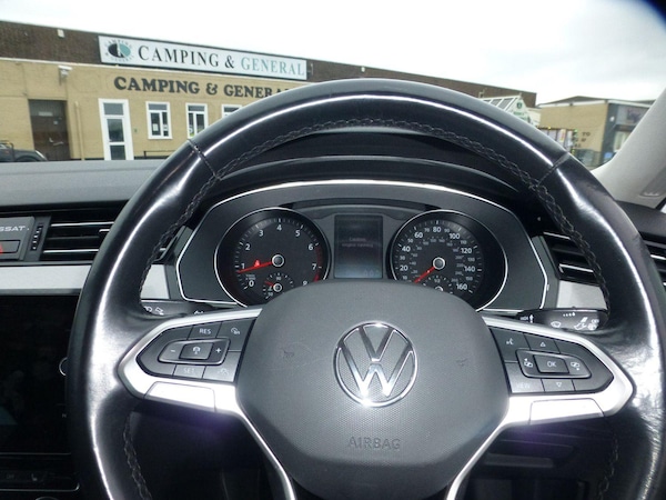 Used Volkswagen Passat 2020 for sale - 72936286: Photo 8