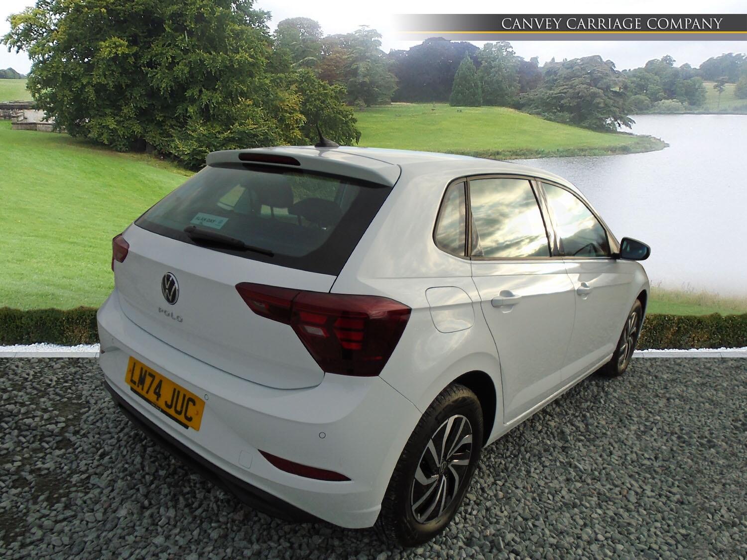 Used Volkswagen Polo 2024 for sale - 76993119: Photo 3