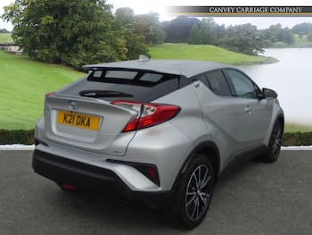 Used Toyota C-HR 2017 for sale - 79361929: Photo
