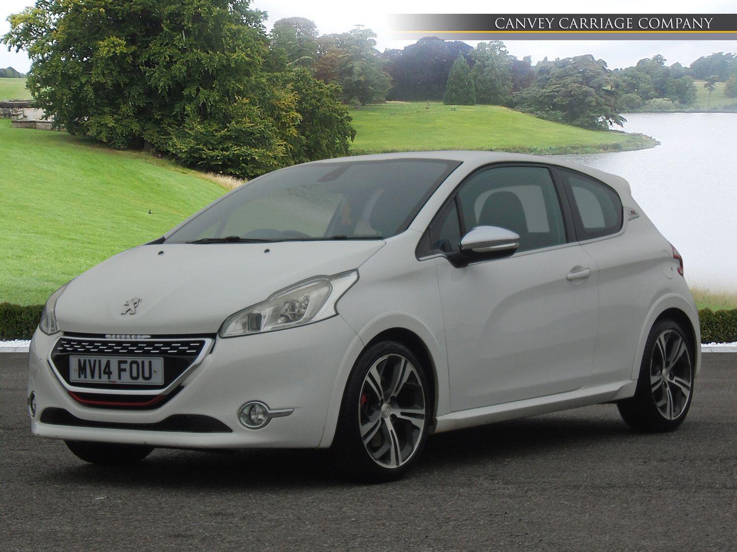 Used Peugeot 208 2014 for sale - 77768209: Photo 2