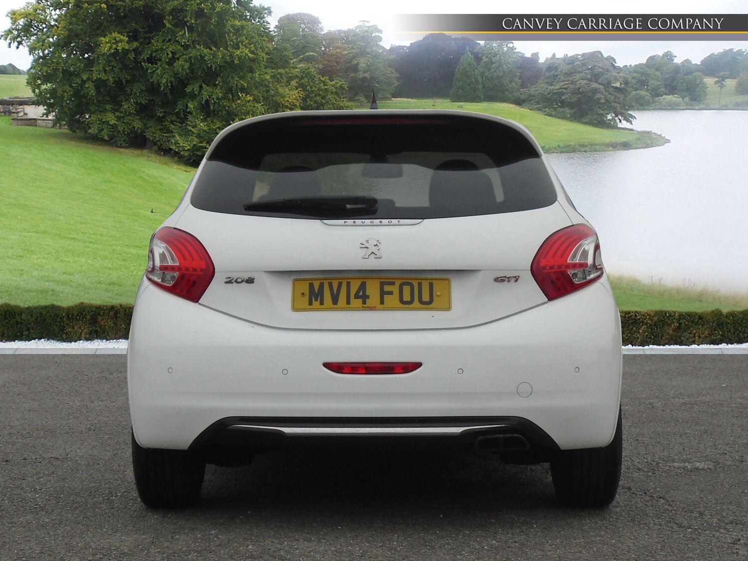 Used Peugeot 208 2014 for sale - 77768209: Photo 8