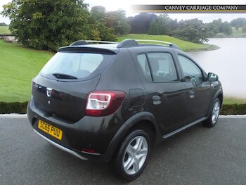 Used Dacia Sandero Stepway 2015 for sale - 77291630: Photo