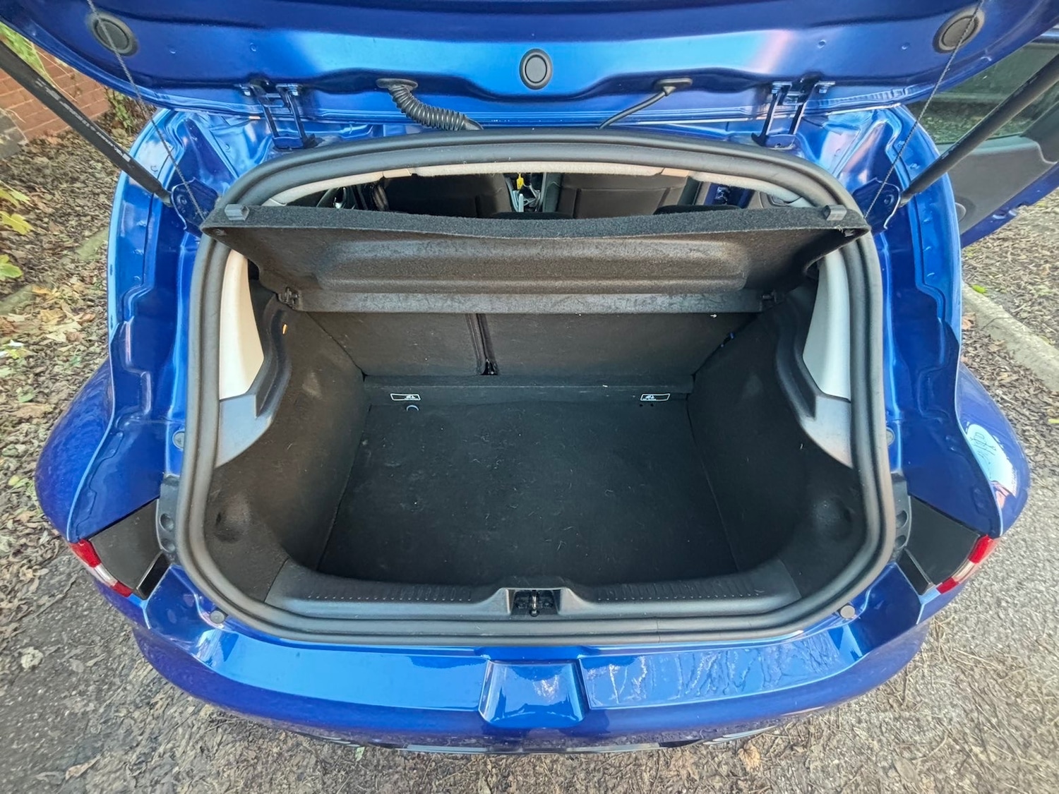 Used Renault Clio 2018 for sale - 76714077: Photo 16