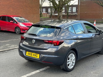 Used Vauxhall Astra 2016 for sale - 77709174: Photo