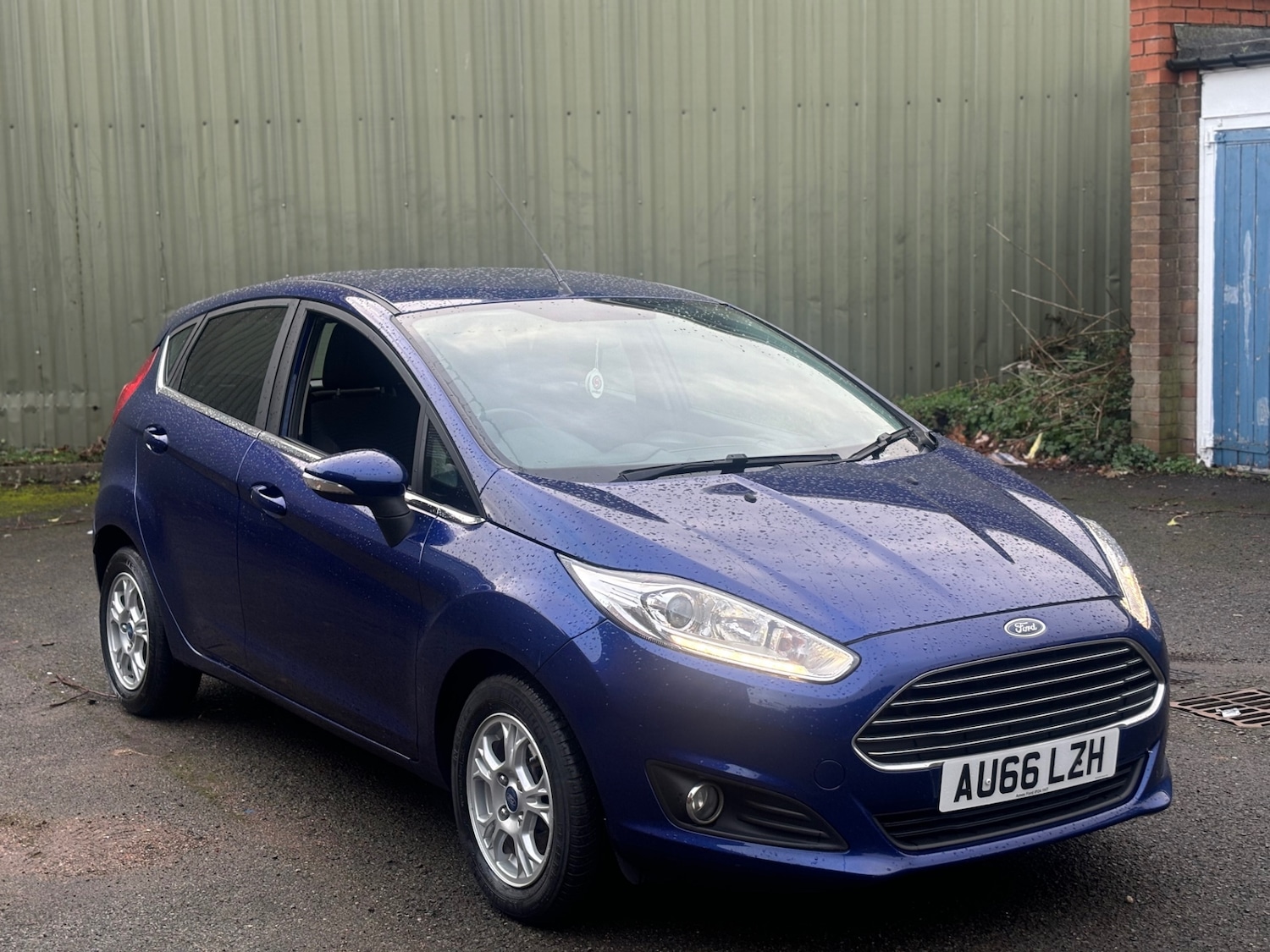 Used Ford Fiesta 2016 for sale - 76750199: Photo 1