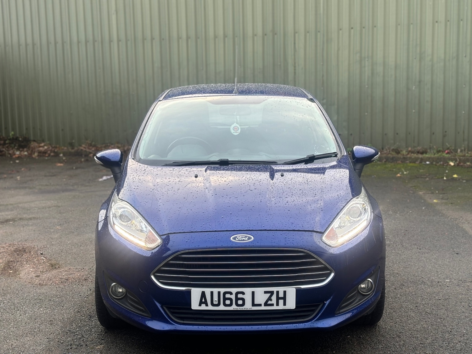 Used Ford Fiesta 2016 for sale - 76750199: Photo 2