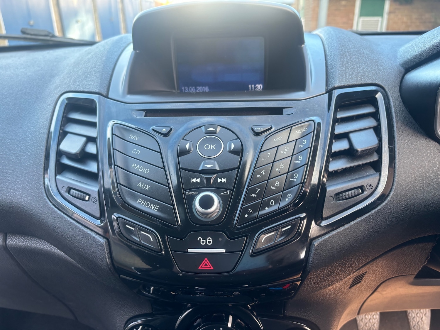 Used Ford Fiesta 2016 for sale - 76757472: Photo 13