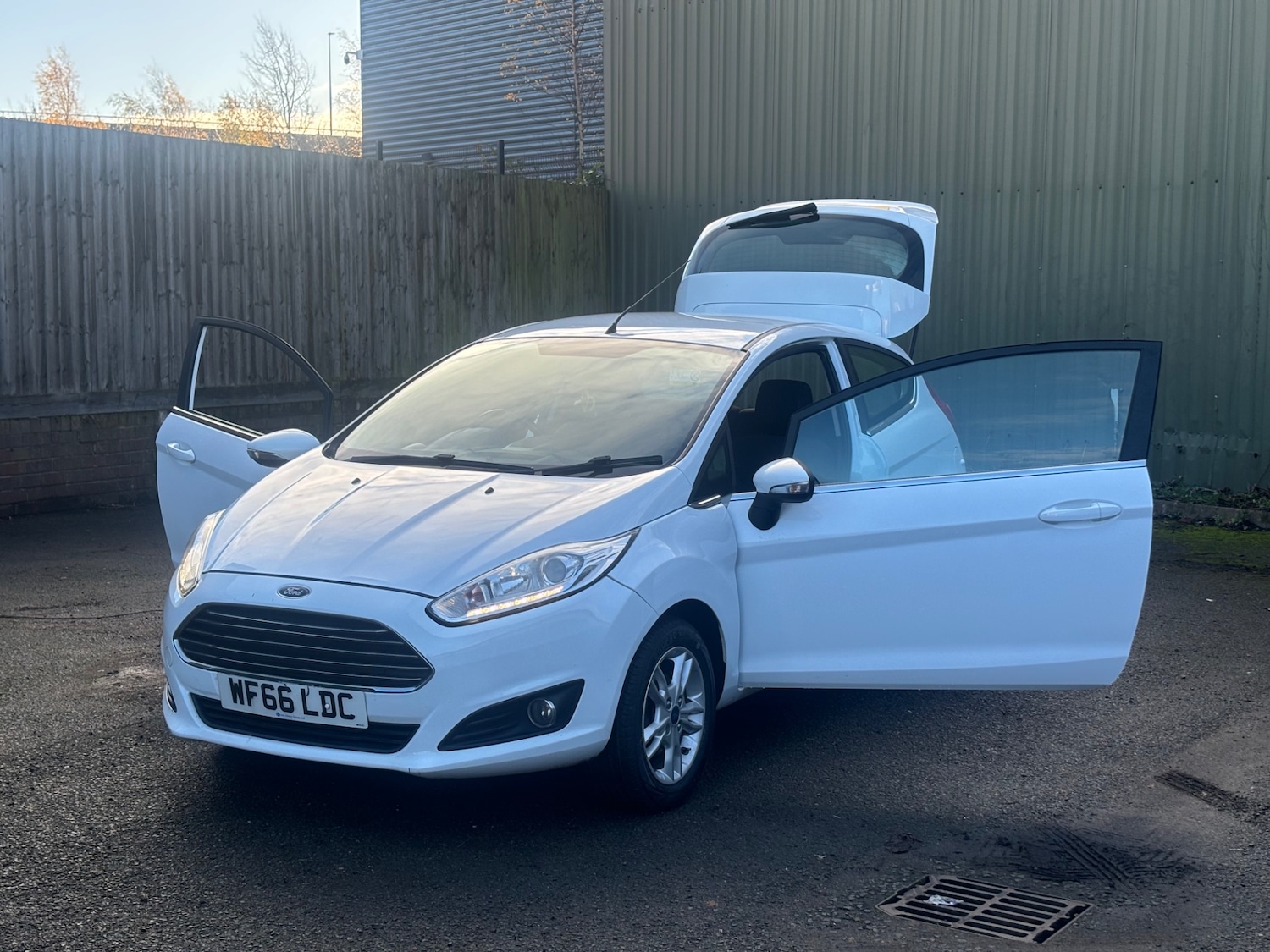 Used Ford Fiesta 2016 for sale - 76757472: Photo 5