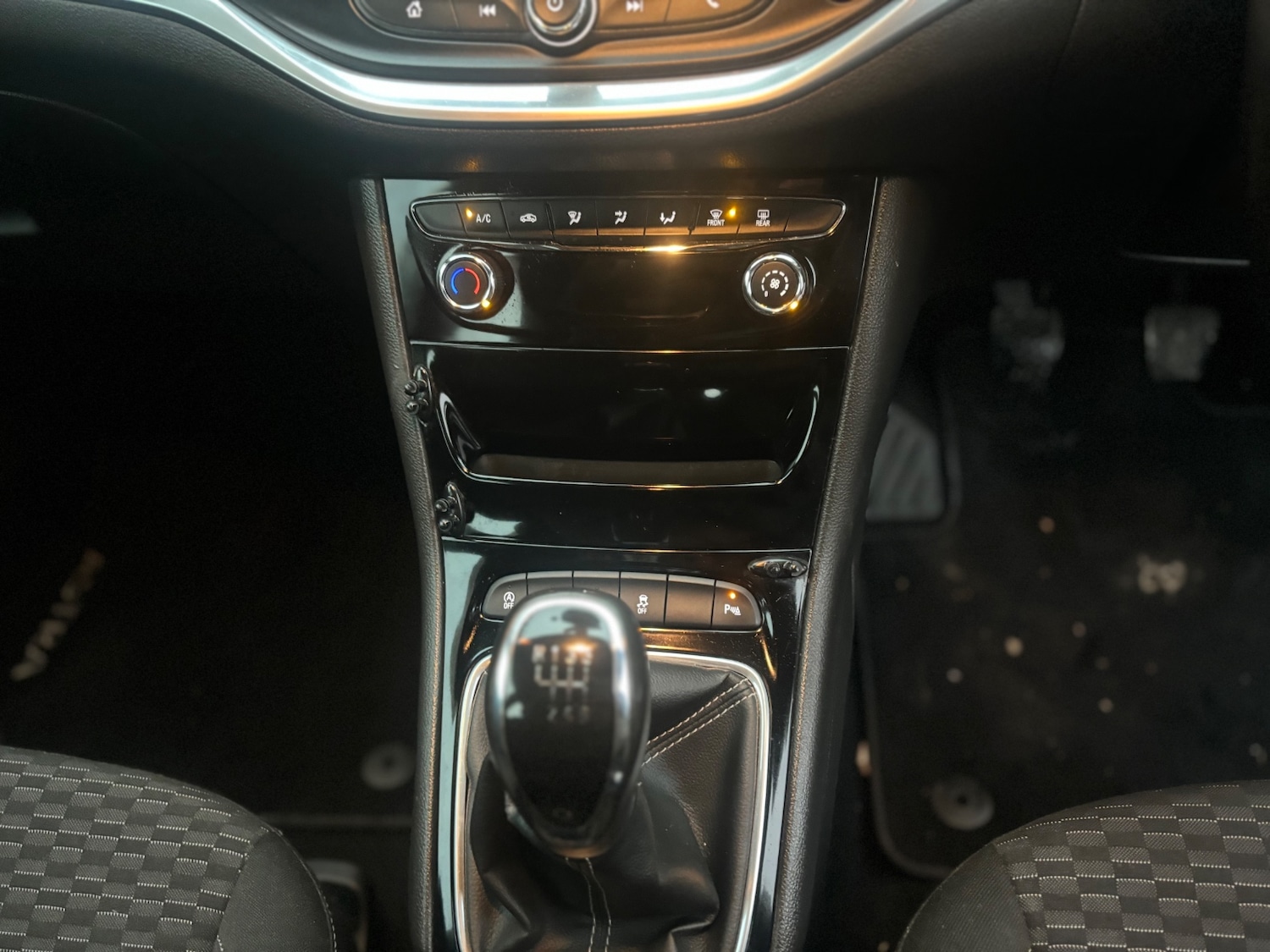 Used Vauxhall Astra 2016 for sale - 77138526: Photo 11