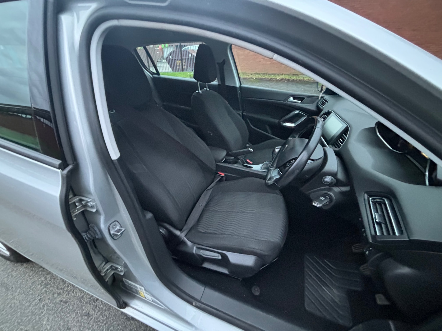 Used Peugeot 308 2016 for sale - 78006260: Photo 9