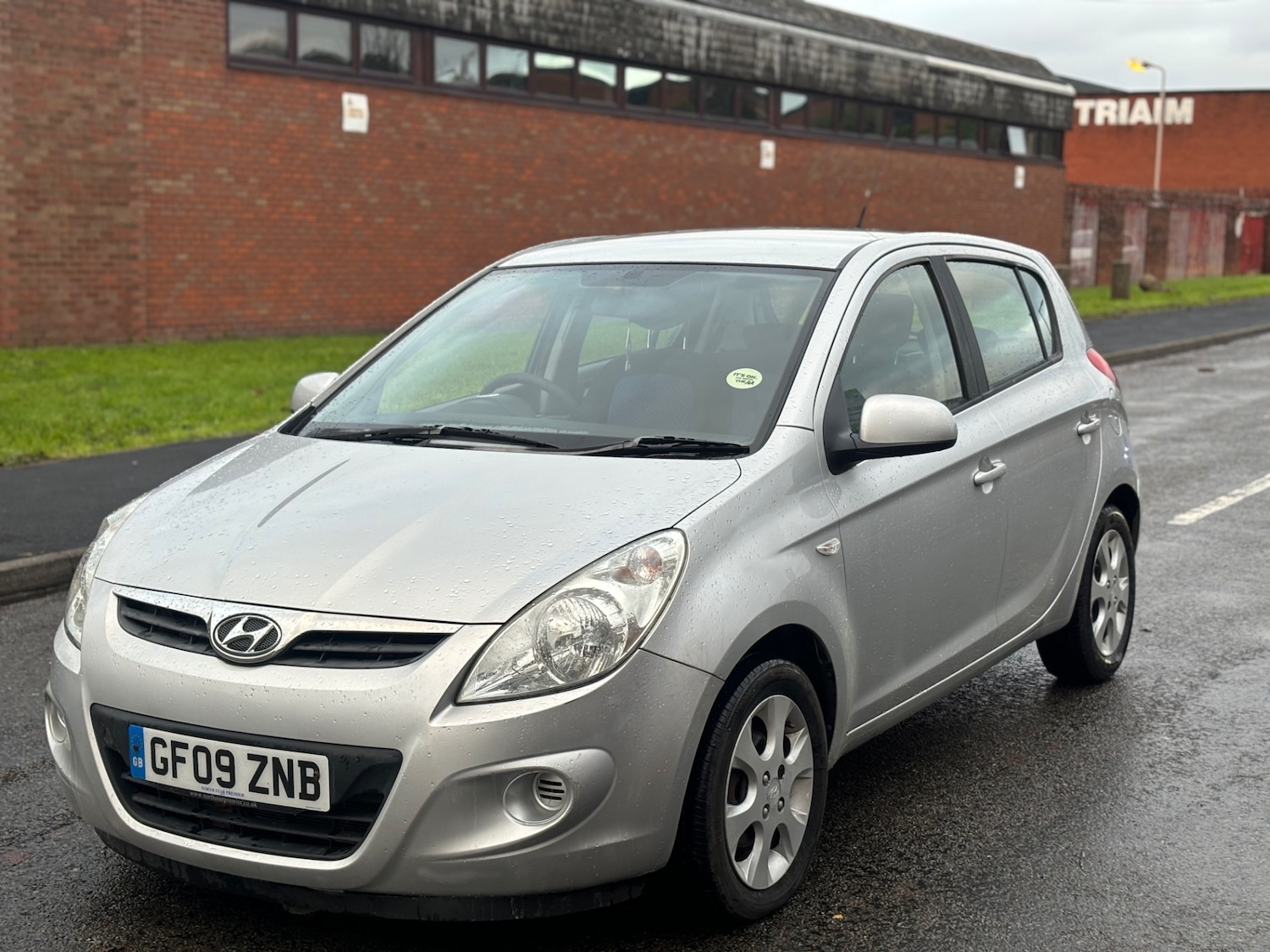Used Hyundai i20 2009 for sale - 76854014: Photo 3