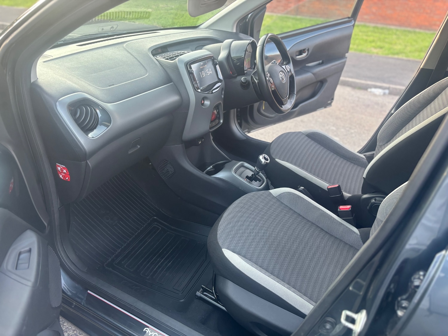 Used Toyota AYGO 2020 for sale - 76710456: Photo 14