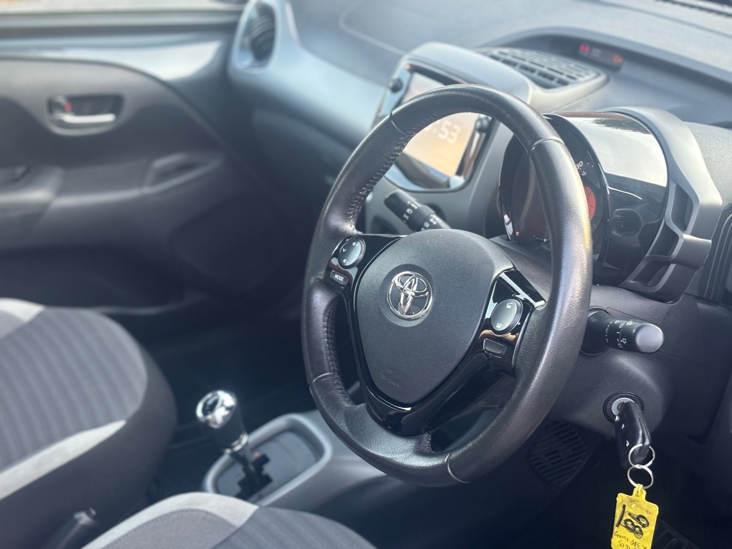 Used Toyota AYGO 2020 for sale - 76710456: Photo 4