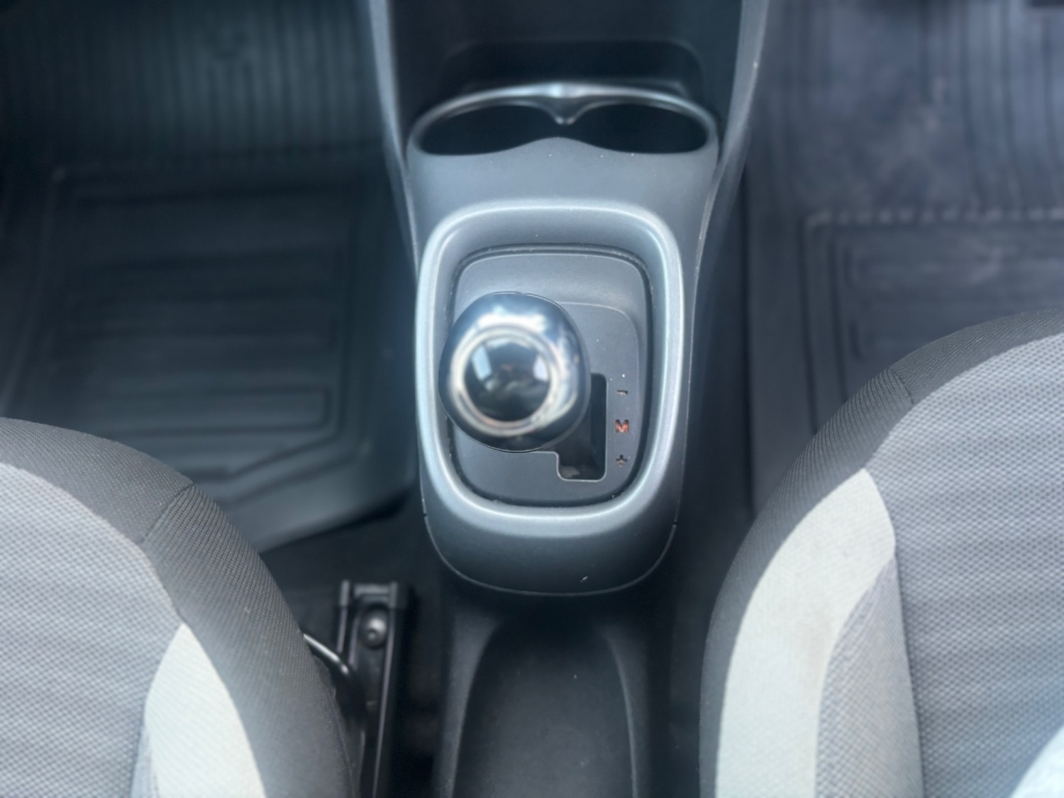 Used Toyota AYGO 2020 for sale - 76710456: Photo 6