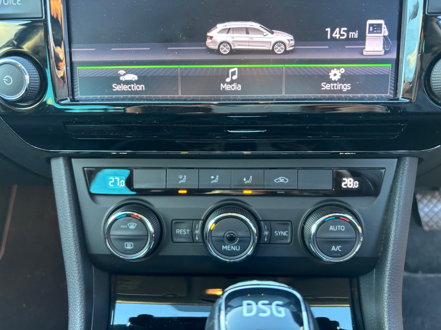 Used Skoda Superb 2017 for sale - 77897856: Photo 17