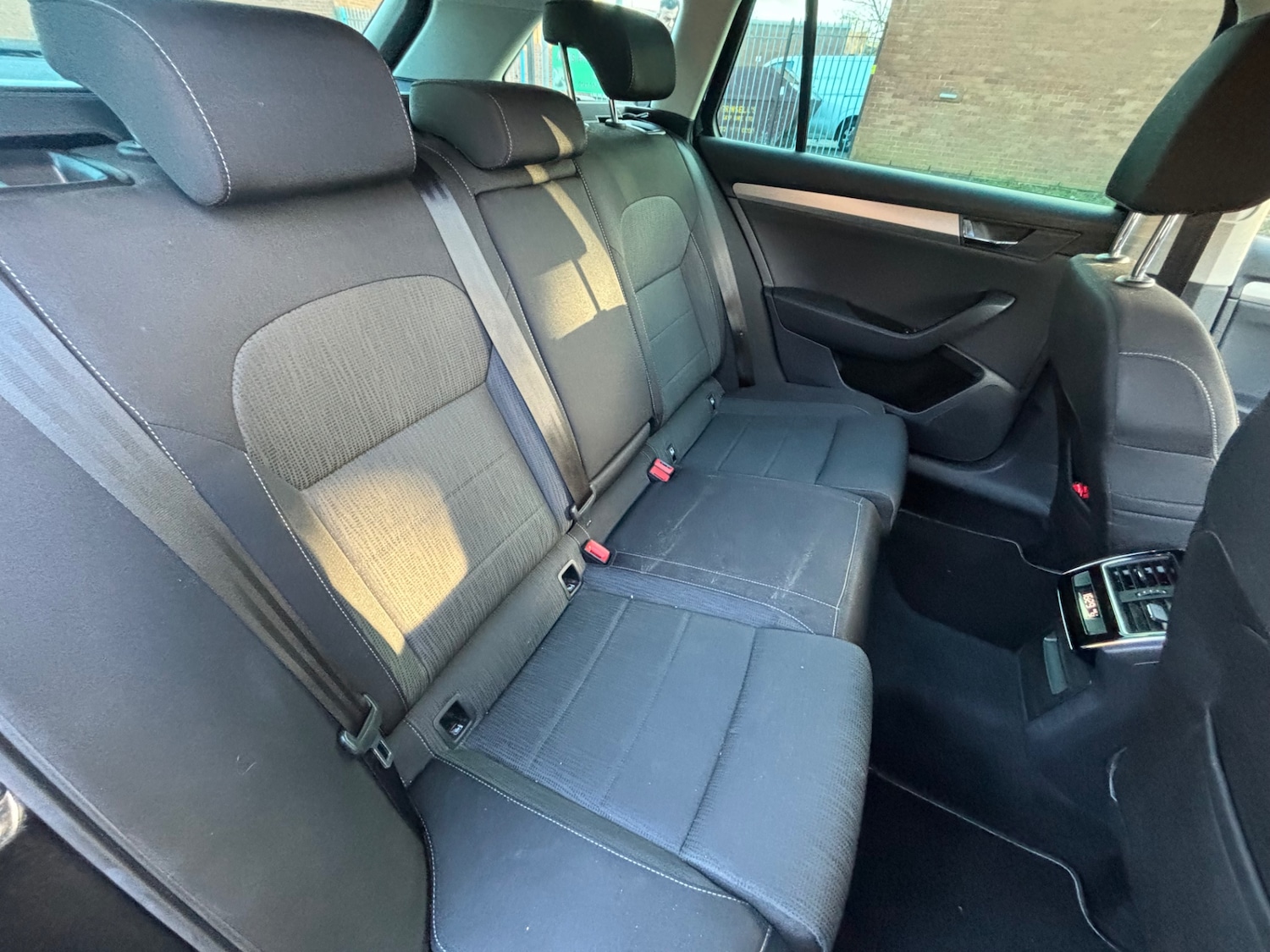 Used Skoda Superb 2017 for sale - 77897856: Photo 9