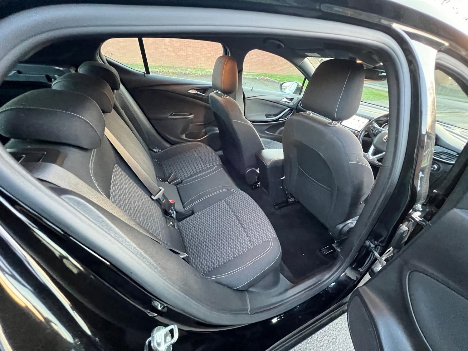 Used Vauxhall Astra 2017 for sale - 77809755: Photo 16