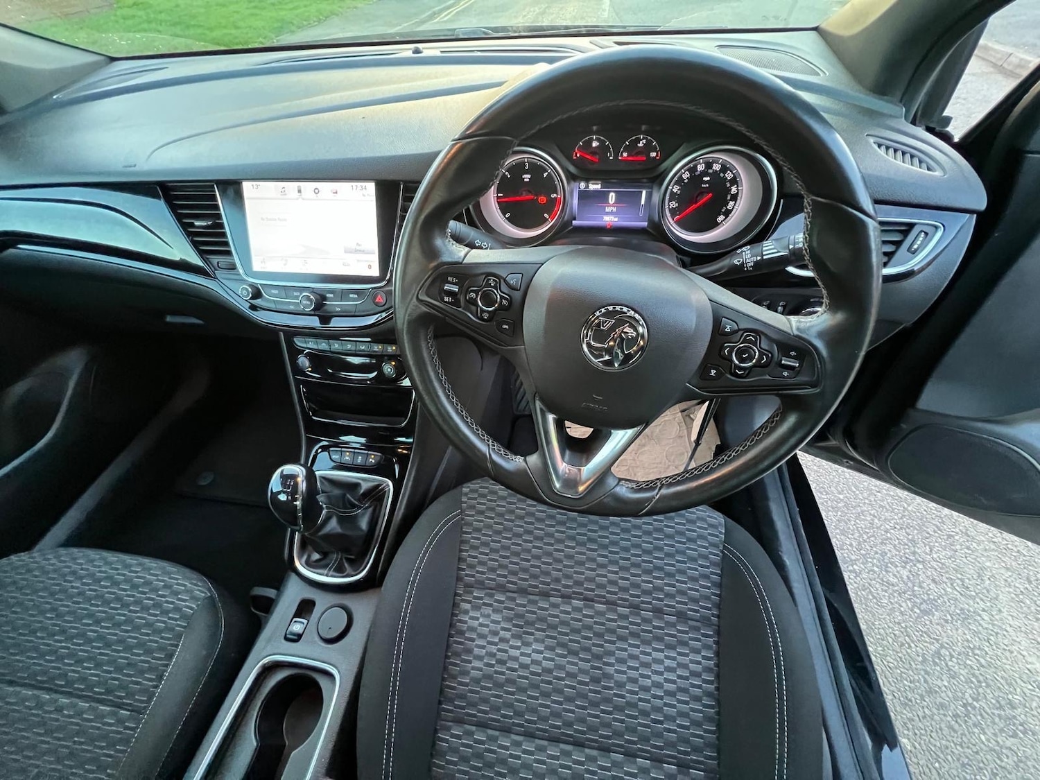 Used Vauxhall Astra 2017 for sale - 77809755: Photo 8