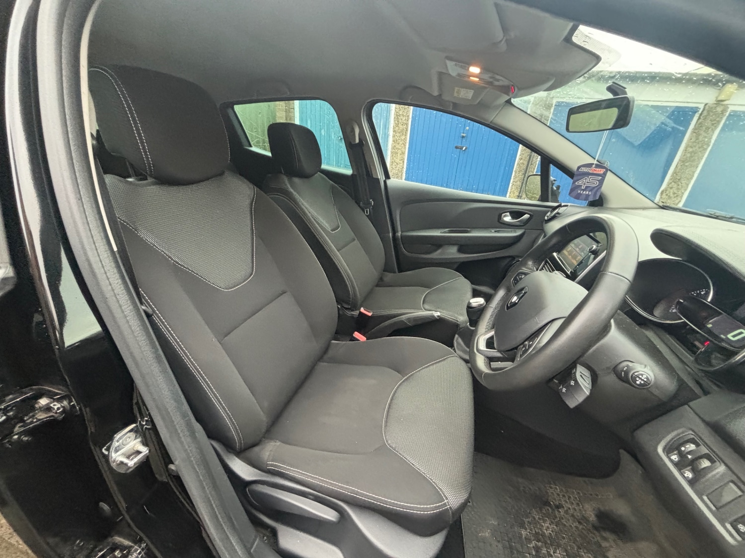 Used Renault Clio 2019 for sale - 76757470: Photo 11
