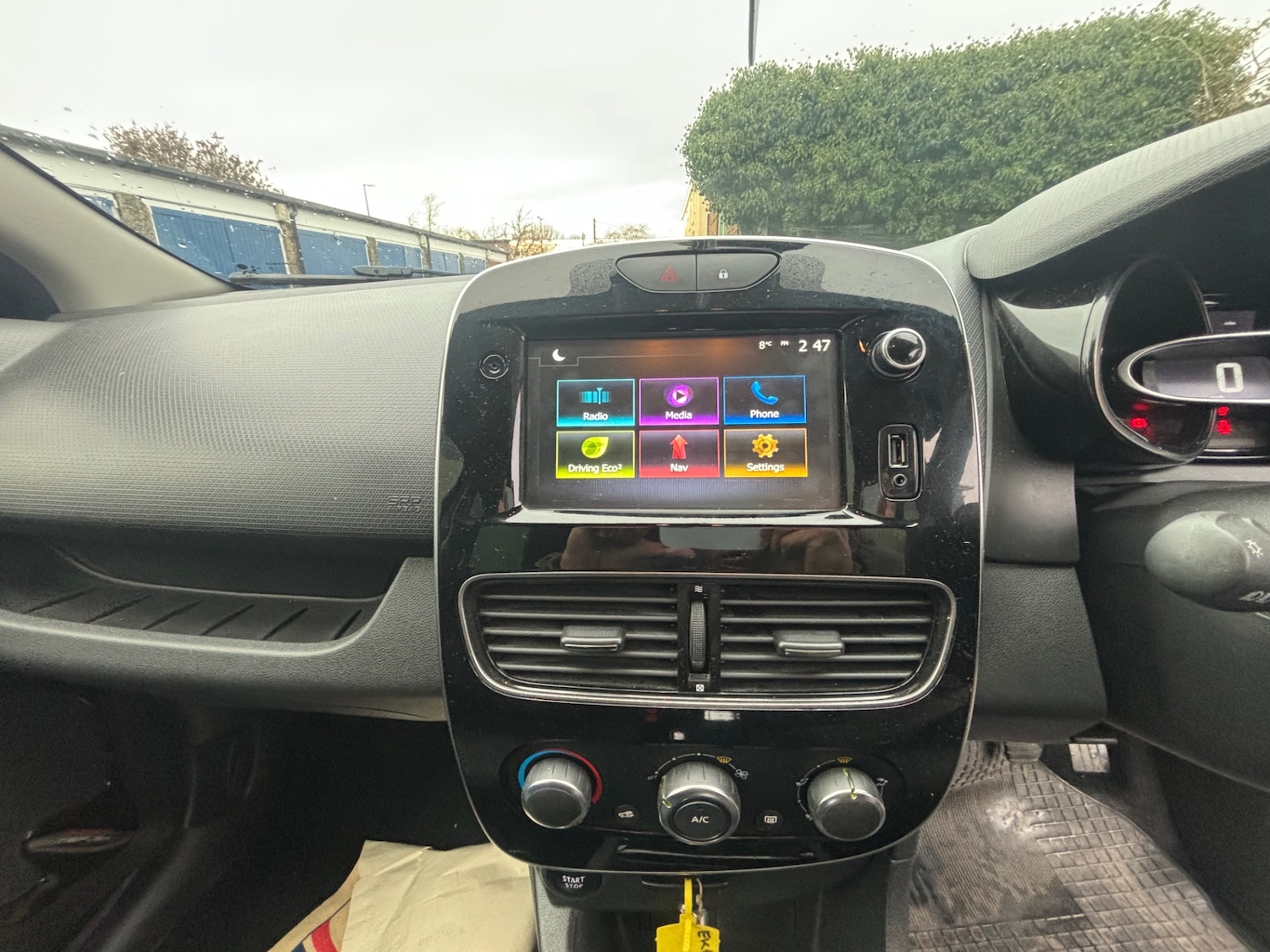 Used Renault Clio 2019 for sale - 76757470: Photo 15