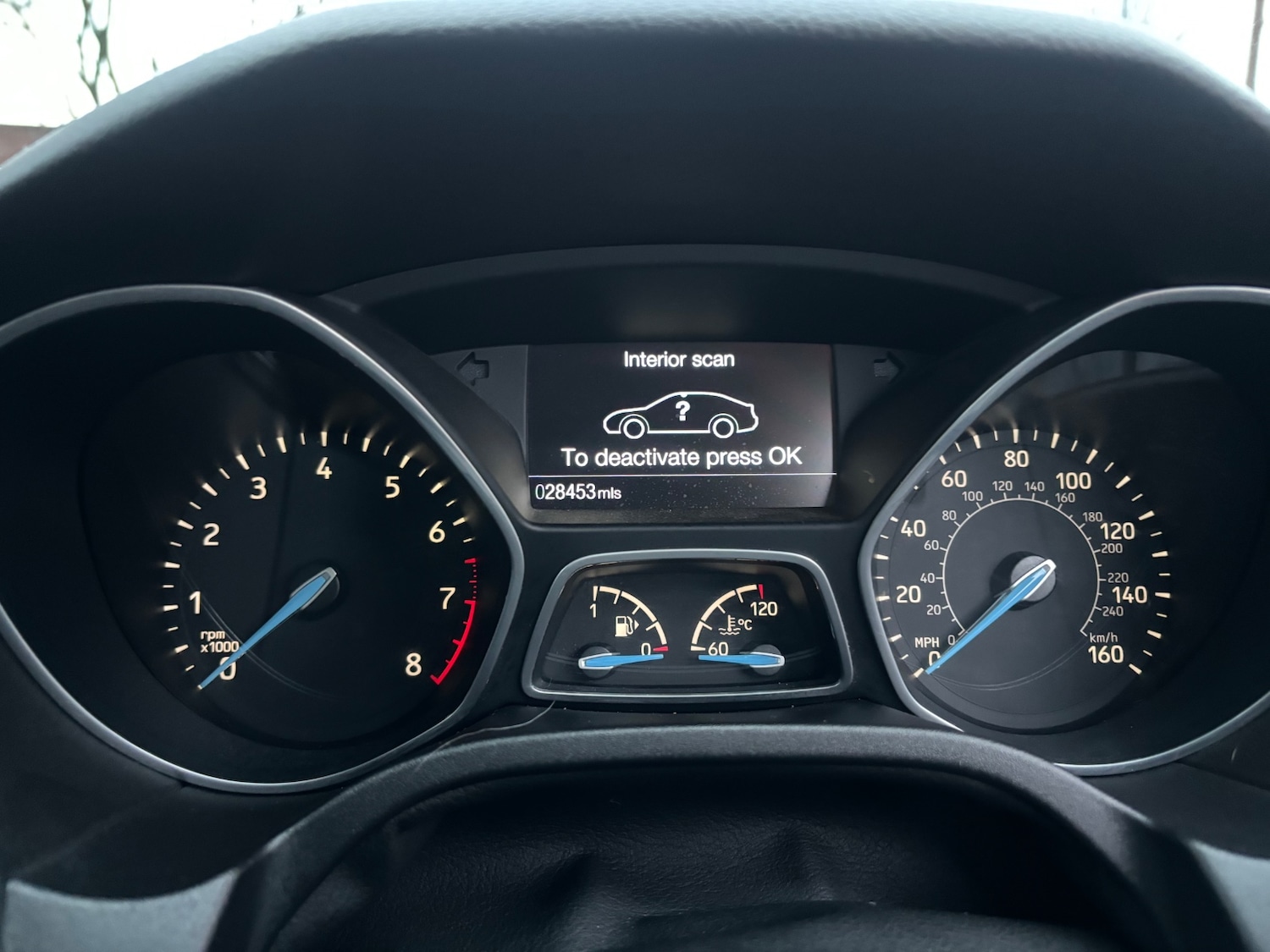 Used Ford Focus 2015 for sale - 76898186: Photo 11