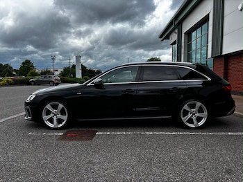 Used Audi A4 2021 for sale - 79564222: Photo