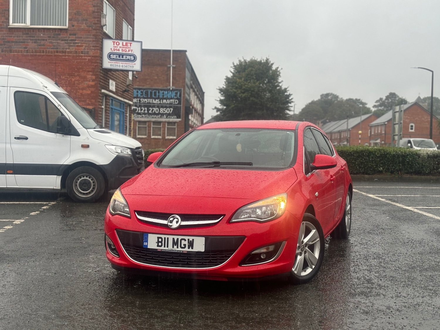 Used Vauxhall Astra 2016 for sale - 76799601: Photo 1