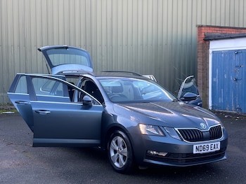 Used Skoda Octavia 2020 for sale - 76757924: Photo