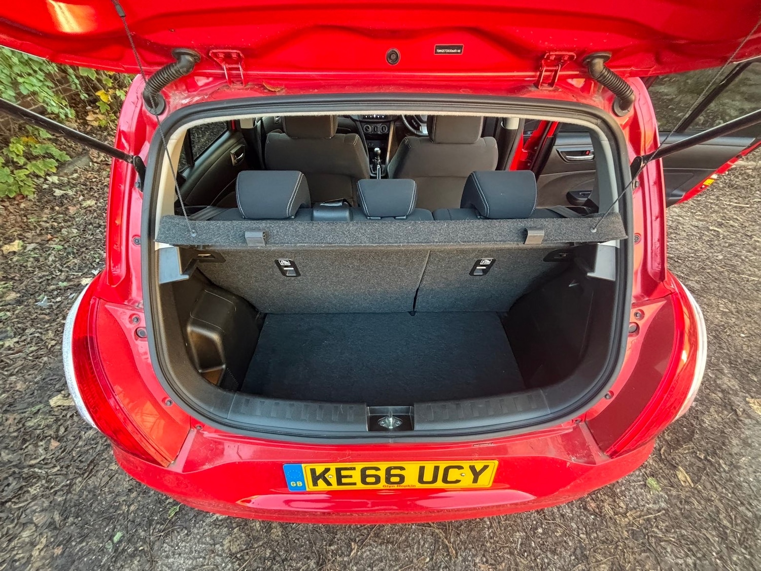 Used Suzuki Swift 2017 for sale - 76714101: Photo 14