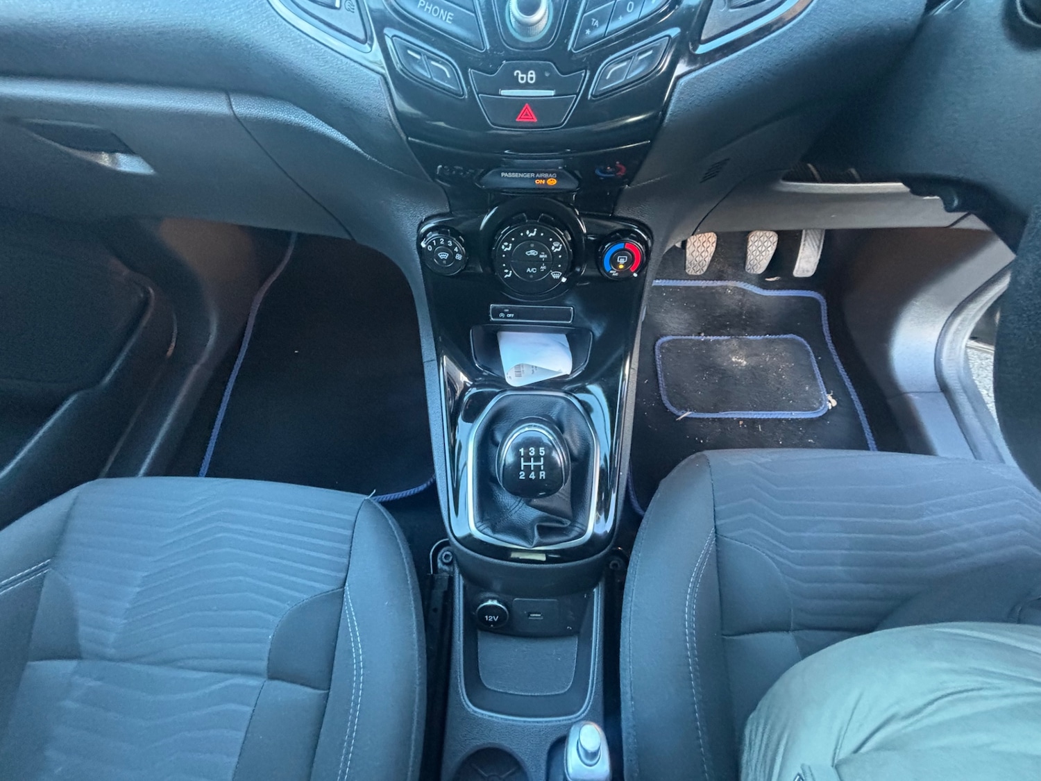 Used Ford Fiesta 2017 for sale - 76853959: Photo 13