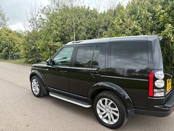 Used Land Rover Discovery 4 2016 for sale - 77936630: Photo