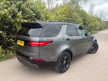 Used Land Rover Discovery 2017 for sale - 78167730: Photo