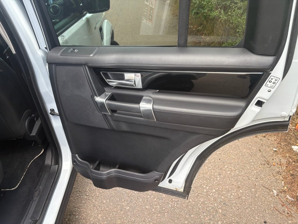 Used Land Rover Discovery 4 2016 for sale - 75727740: Photo 26