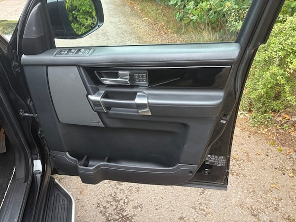Used Land Rover Discovery 2014 for sale - 76279894: Photo 23