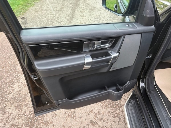 Used Land Rover Discovery 2014 for sale - 76279894: Photo 24