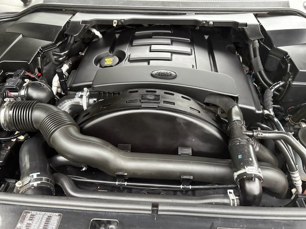 Used Land Rover Discovery 2014 for sale - 76279894: Photo 31